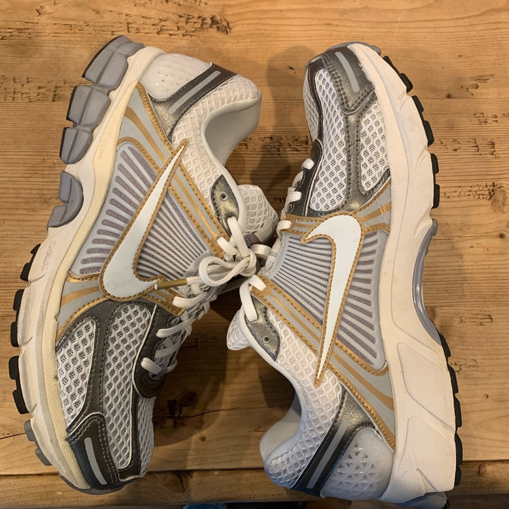 Nike White Mesh Sneakers